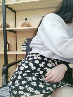 [H265 1080p]  【奇跡】デリヘル呼んだら地元の巨乳な友達で非常においしい思いをした件？4時間BEST